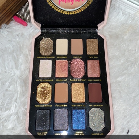 Too faced pretty rich - Picture 1 of 1